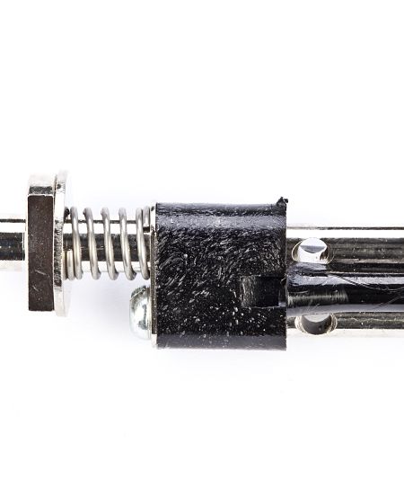 Bodywire Bayonet Plug